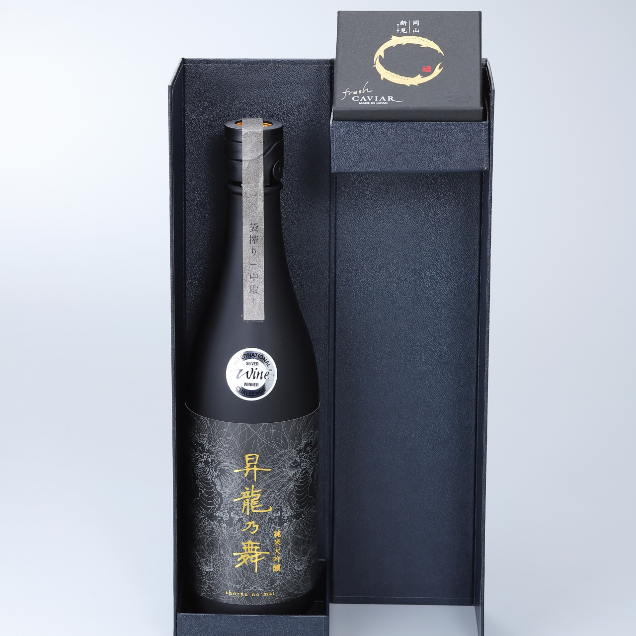 平田酒造場「純米大吟醸 昇龍乃舞」×蝶鮫屋「新見フレッシュキャビア」のセット【冷凍便】