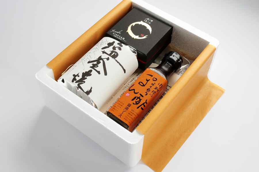 新見フレッシュキャビアと塩釜焼ローストビーフのセット
